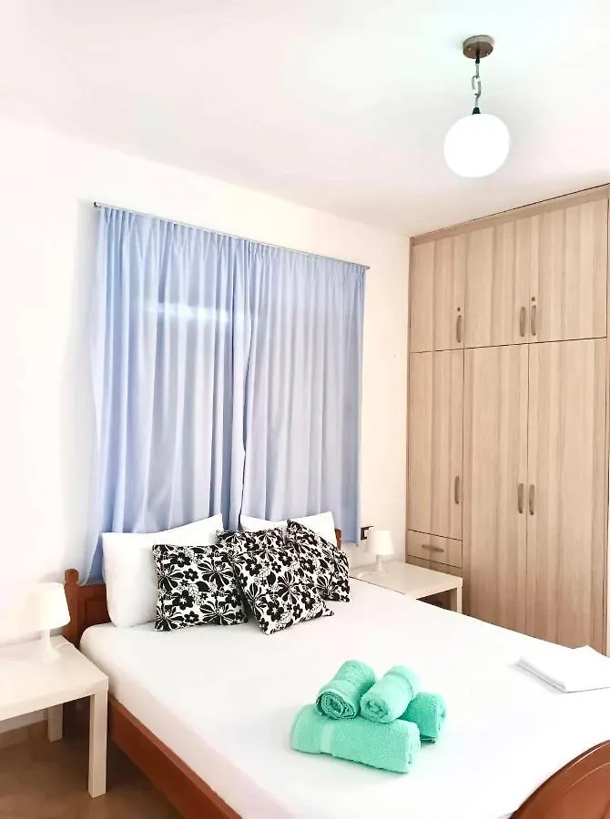 Saranda Rooms Daire